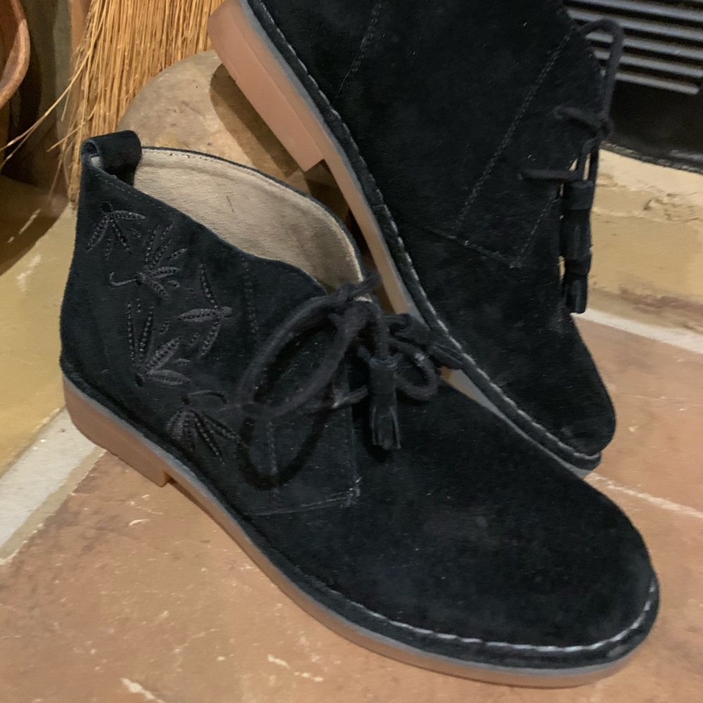 Hush Puppies Black Suede Ankle Booties